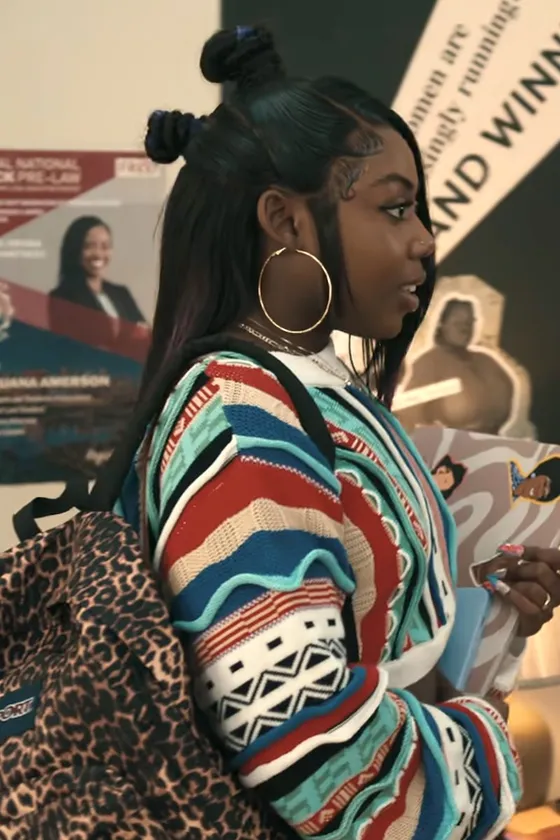 Akira, worn by Rashida · Ep. 2